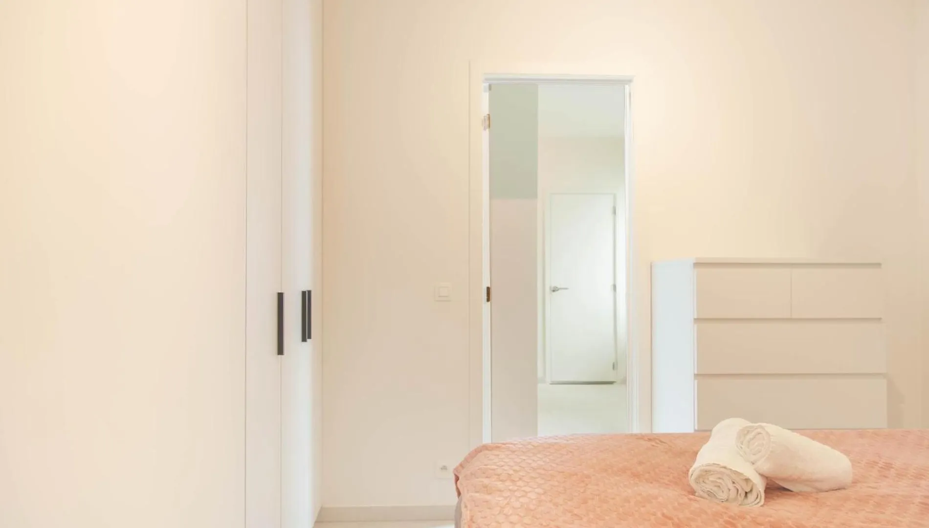 Serene Apartment In The Heart Of Antwerpen 0*,  Belgien