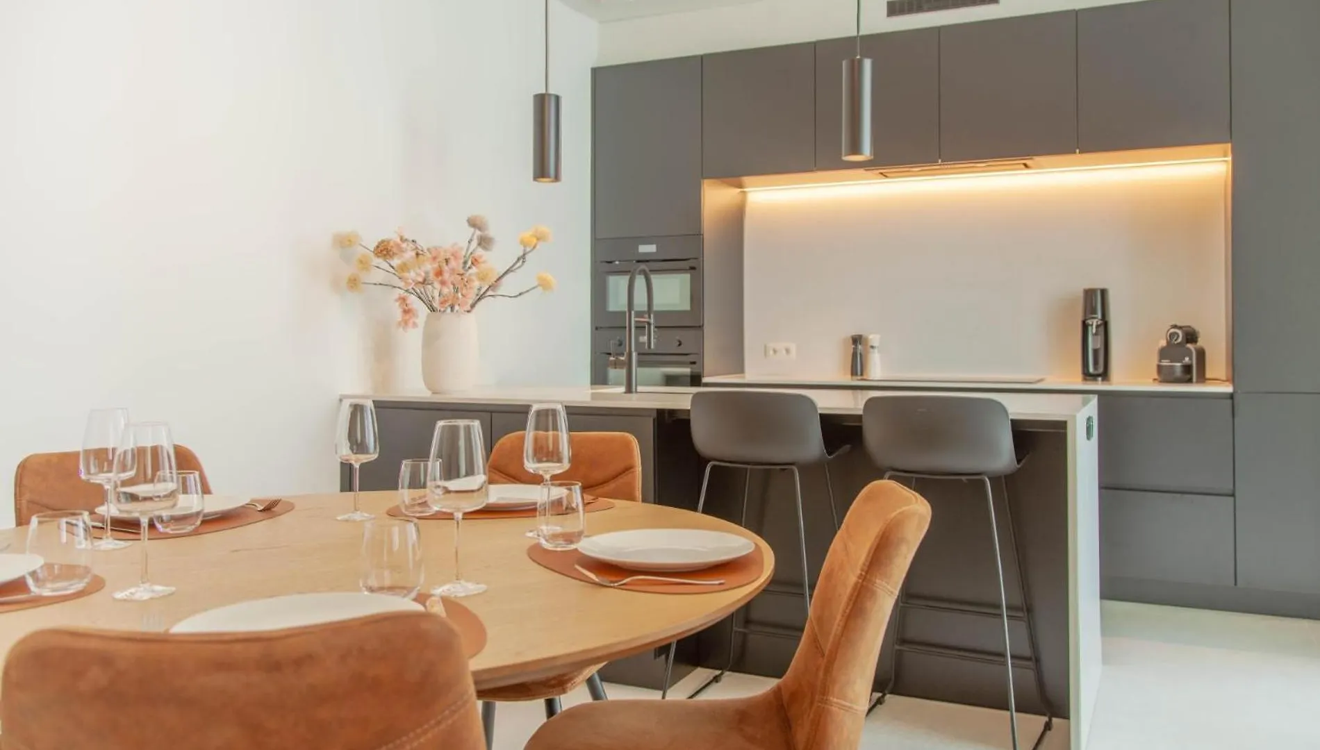 Serene Apartment In The Heart Of Antwerpen